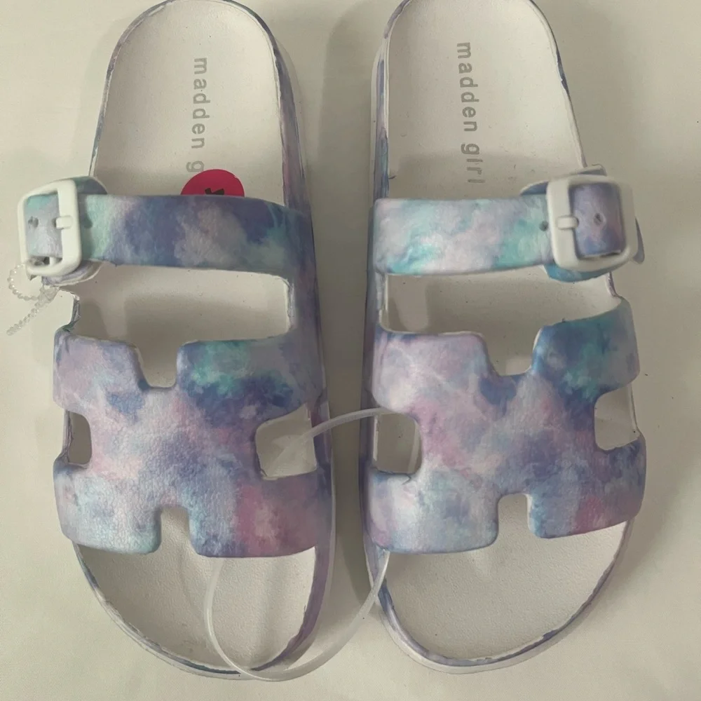 Madden Girl Multicolor Buckle‎ Slip On Sandals, Brand New